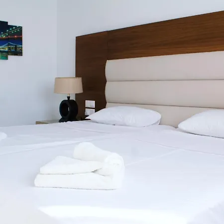 Fotoxenia Luxury Apts