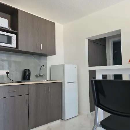 Fotoxenia Luxury Apts *