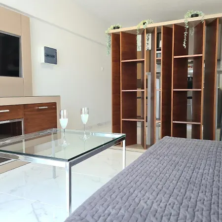 Apartman Fotoxenia Luxury Apts *