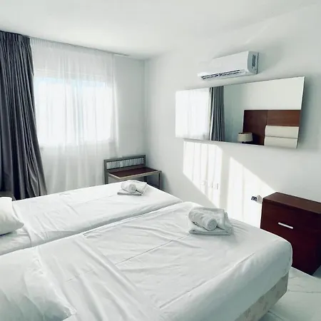 Fotoxenia Luxury Apts Apartment Paralimni