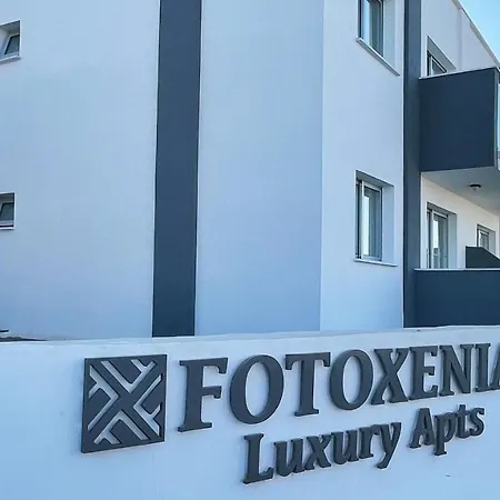 Fotoxenia Luxury Apts Lägenhet Paralimni